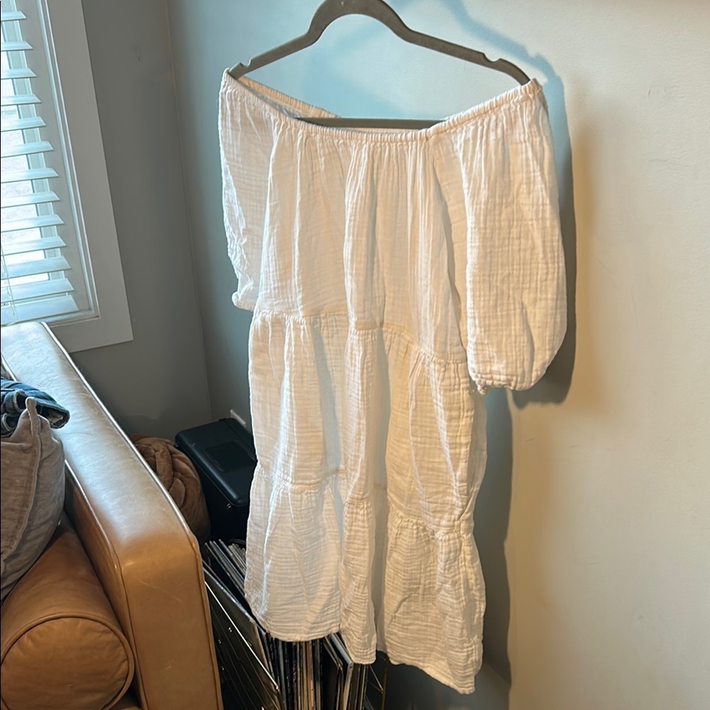 Old Navy White Off-Shoulder Dress
